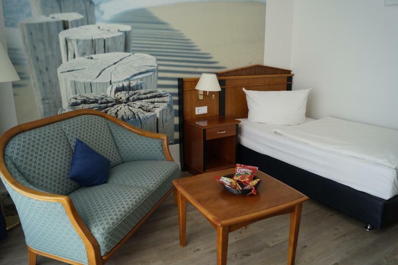 Novum 4*